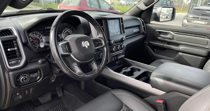 Dodge RAM cena 239900 przebieg: 43563, rok produkcji 2019 z Bełżyce małe 379